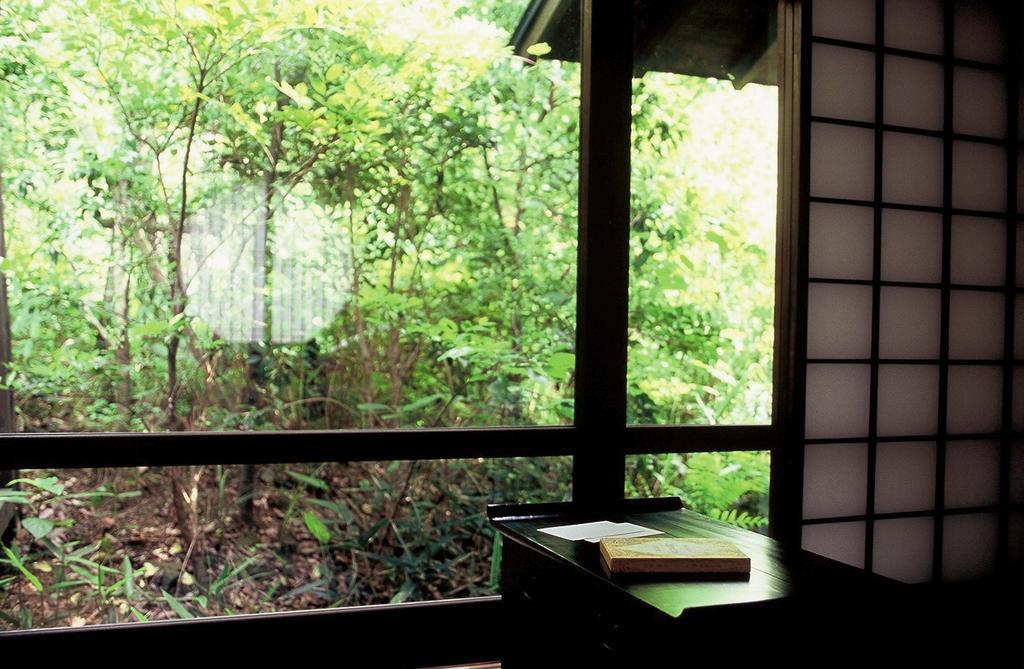 Ishiyama Rikyu Gosoku No Kutsu Hotel Amakusa  Exterior photo
