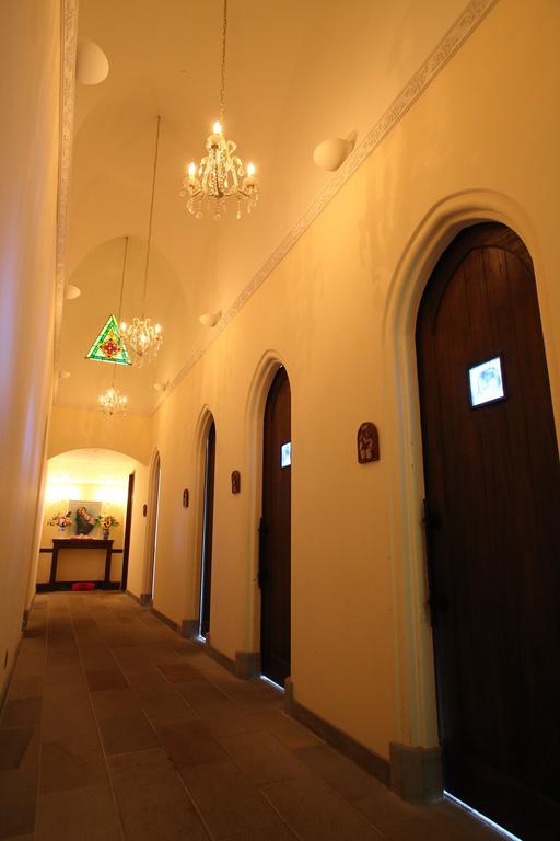 Ishiyama Rikyu Gosoku No Kutsu Hotel Amakusa  Exterior photo